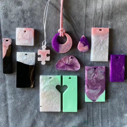 Resin Classes 3 Resin Jewelry Making in San Diego